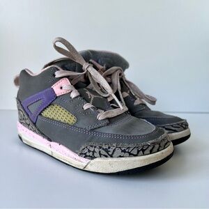 NIKE Air Jordan Cool Grey Liquid Pink Purple